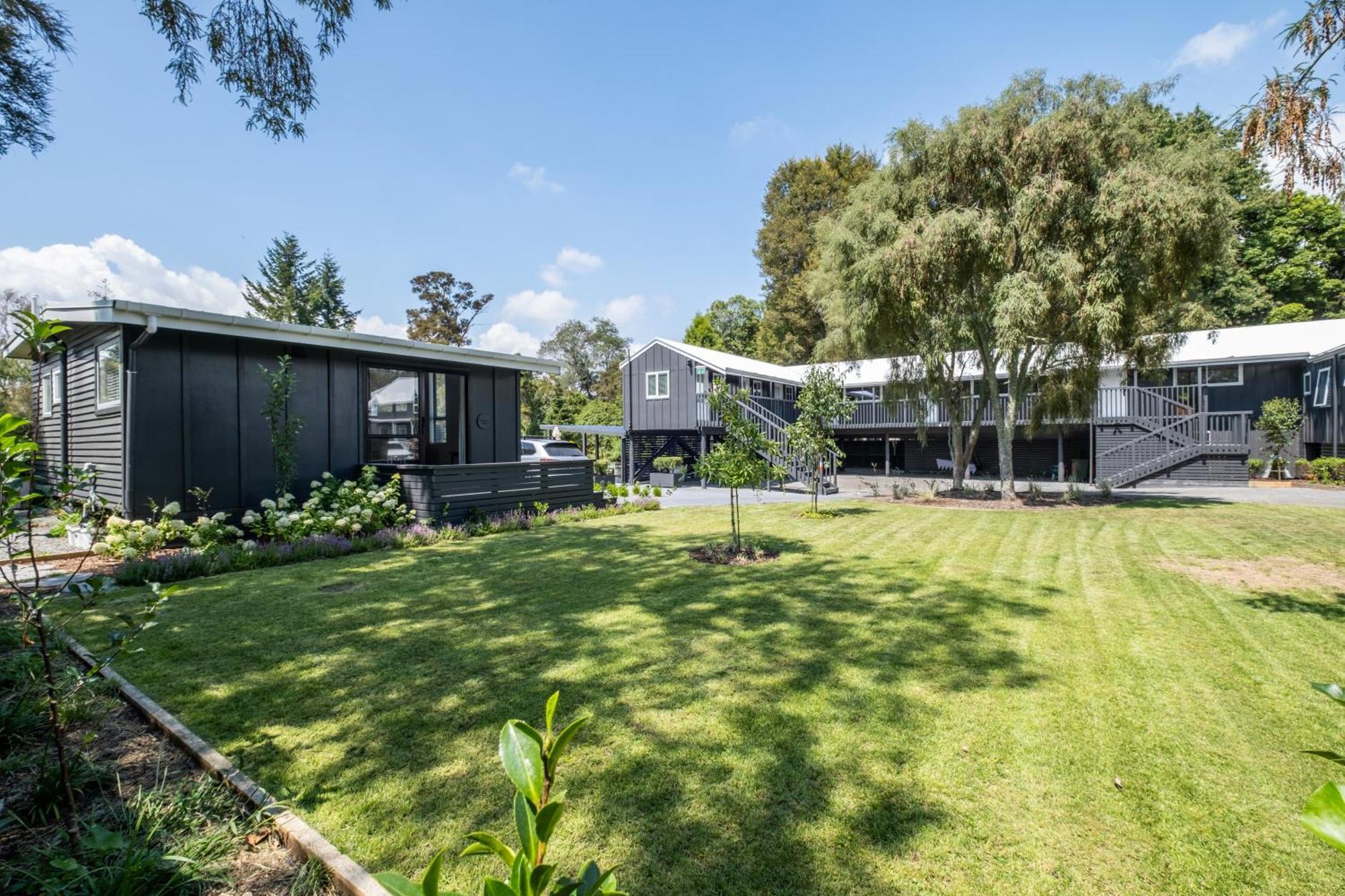 The Quarters Villa Turangi Exterior foto